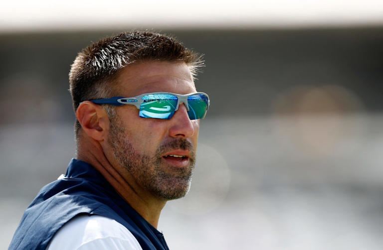 JACKSONVILLE, FL - SEPTEMBER 23: Head coach Mike Vrabel of the Tennessee Titans waits on the field before the start of their game against the Jacksonville Jaguars at TIAA Bank Field on September 23, 2018 in Jacksonville, Florida. (Photo by Wesley Hitt/Getty Images)