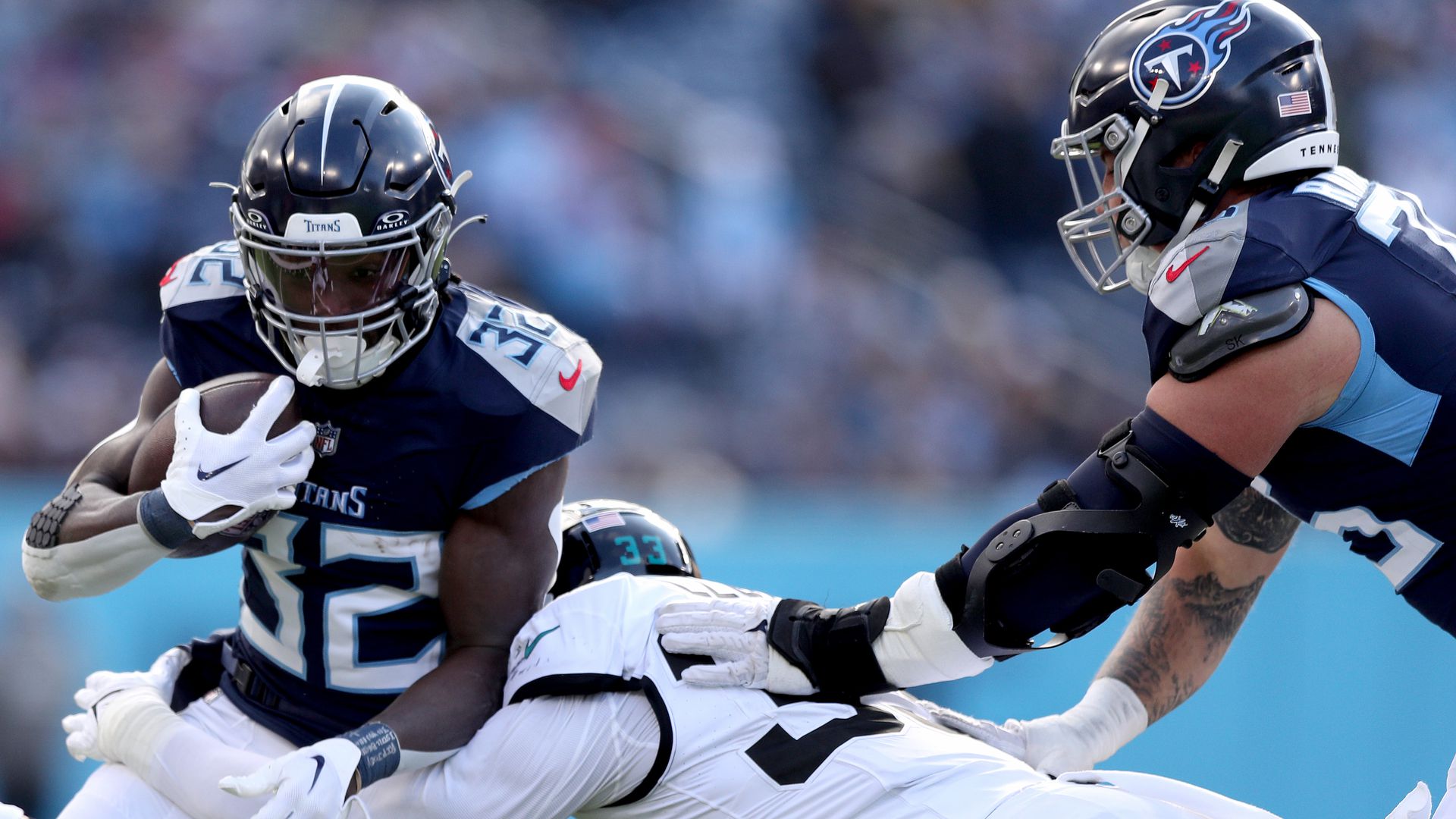 Titans Rookie RB Tyjae Spears Offered Peek Into 2024 In Week 18