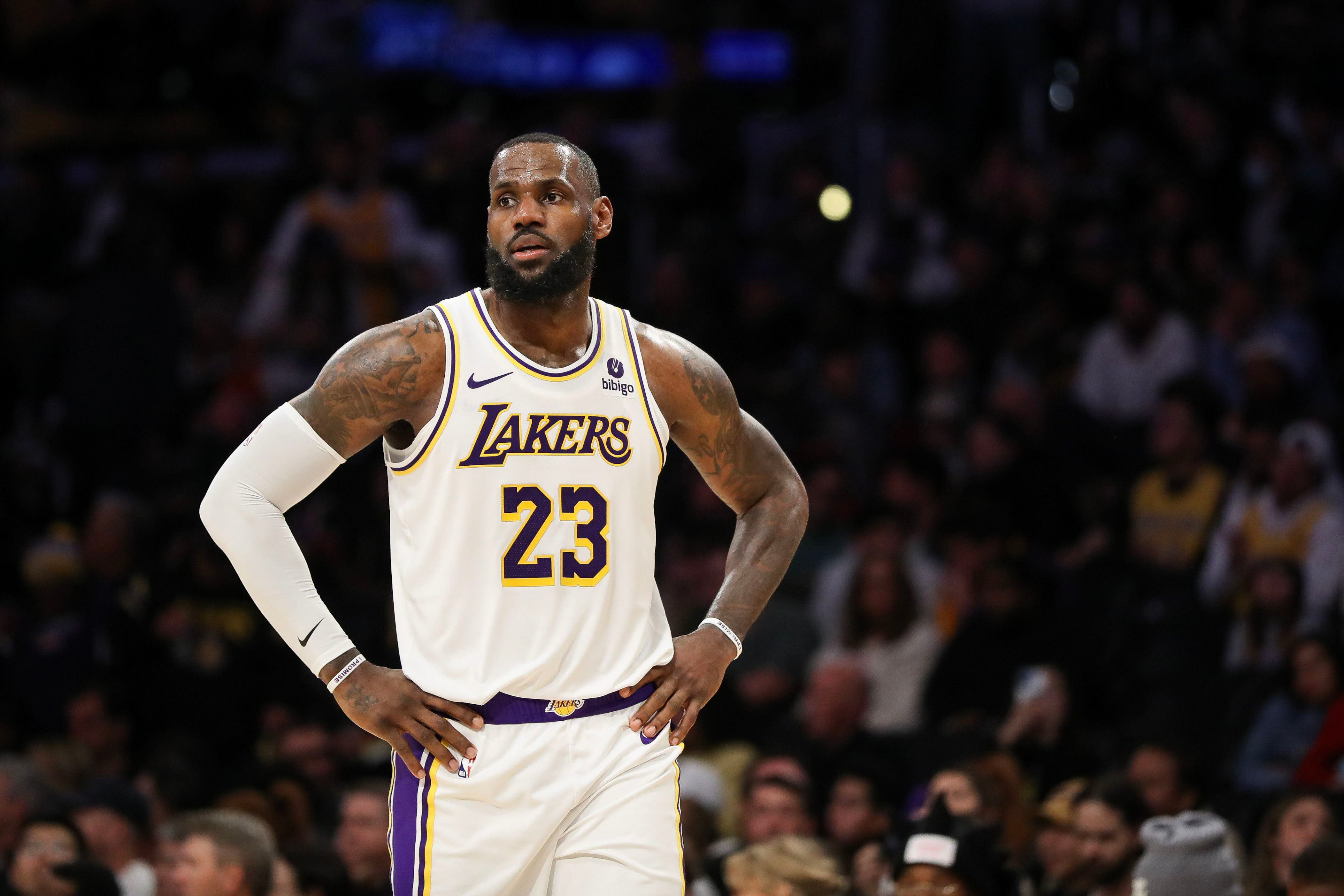 LeBron James had something to say about the officiating at the end of ...
