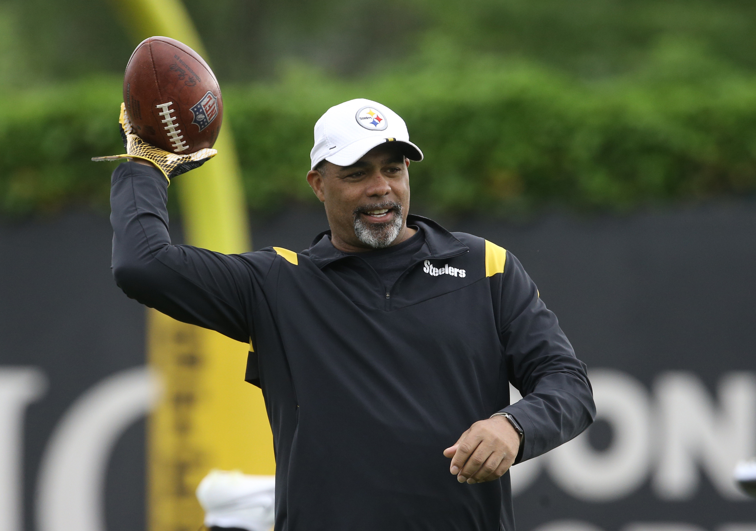 Kaboly Steelers Will Certainly Welcome Back Teryl Austin And Danny   AA1mIJZq.img