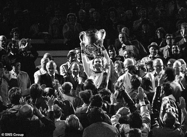 Bayern Munich Light Up Allianz Arena In Tribute To Franz Beckenbauer