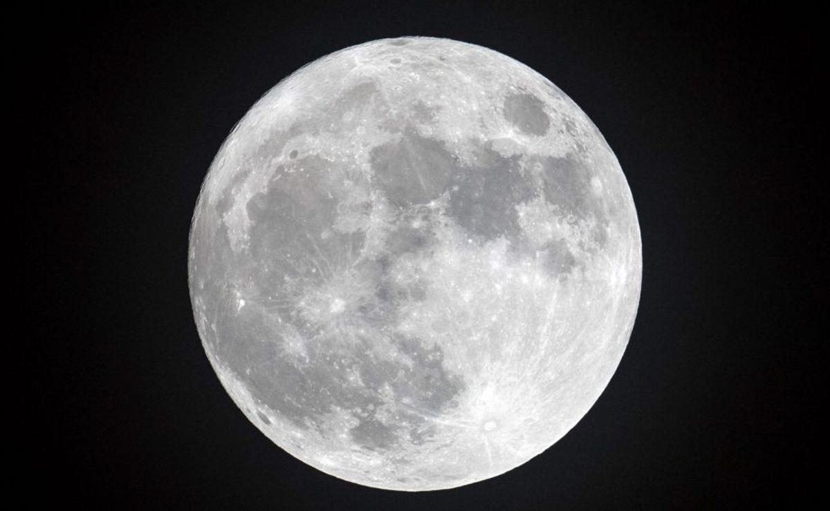 Текстура Луны. Луна в Италии. Луна 2014. Луна p-8022.
