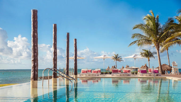 12 Best Cancun Resorts For Families With Kids And Teens