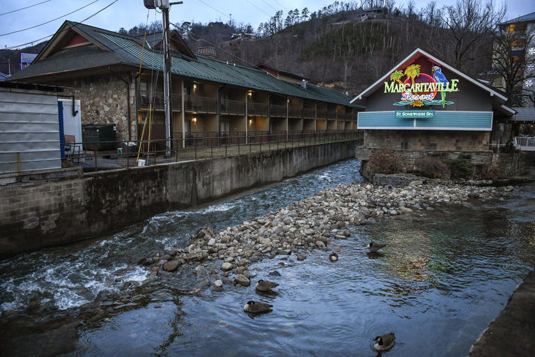 Gatlinburg, Smoky Mountains National Park hit by torrential downpours