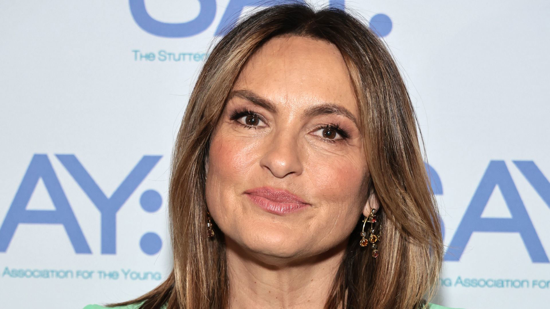 Mariska Hargitay Reveals For First Time Surviving Sexual Violence By Former Friend I Couldnt 6734