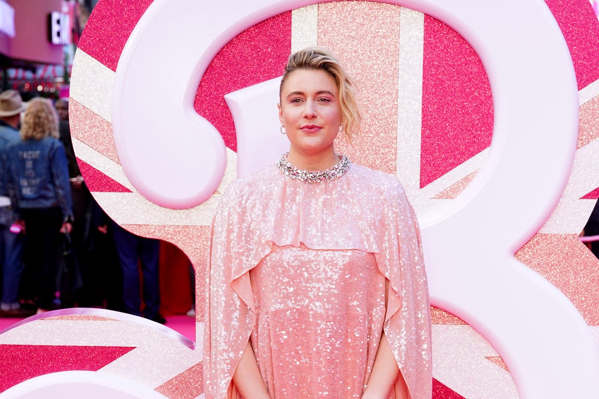 Barbie Director Greta Gerwig Responds To Golden Globes Host's Jibe ...