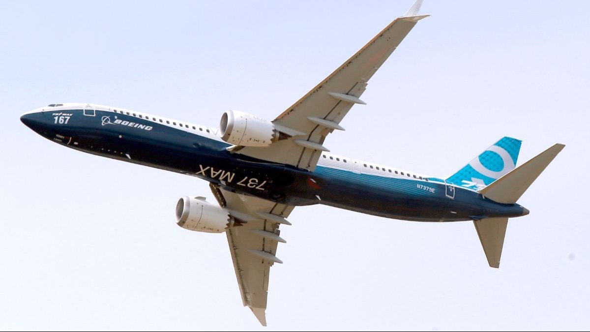 How To Know If Your Next Flight Is On A Boeing 737-9 Max Plane