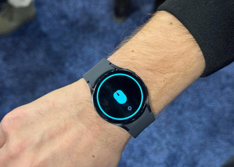 This Discreet Smart Ring Health Tracker Survived (and Thrived at) CES 2024  - CNET