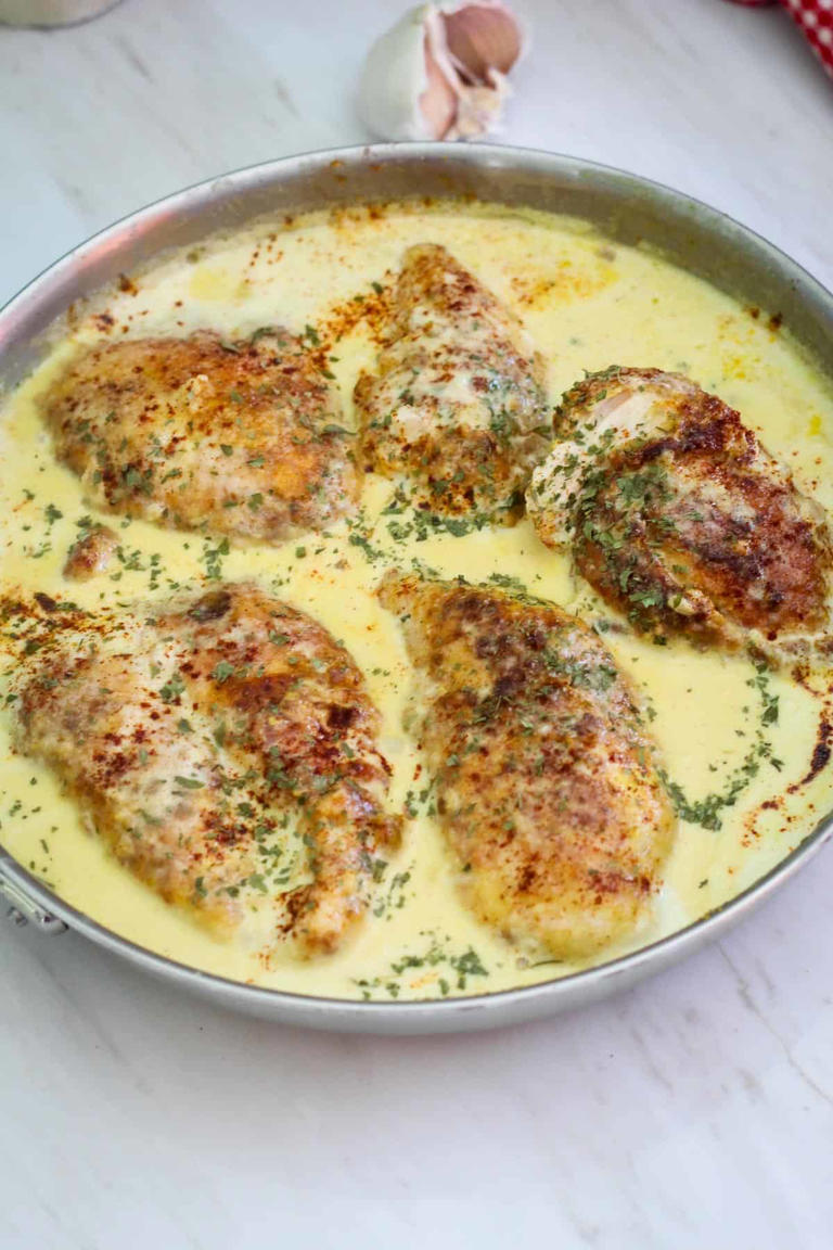 Creamy Garlic Chicken with Dijon Mustard