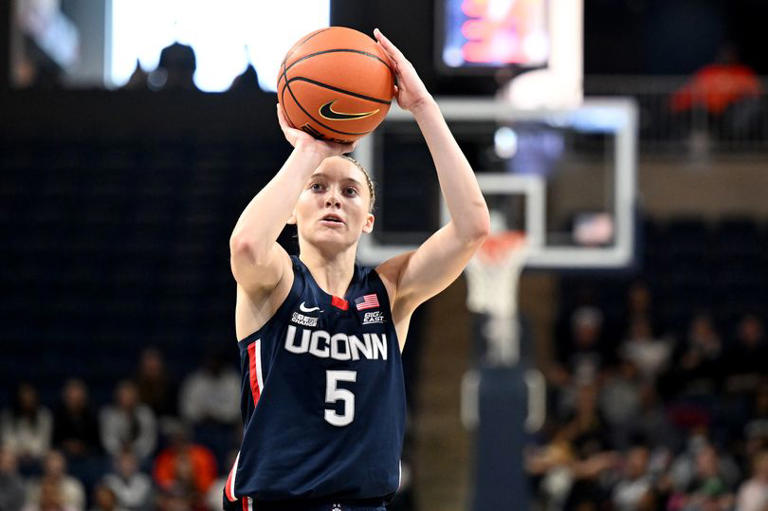 Paige Bueckers explains why she might reject 2024 WNBA Draft to stay ...