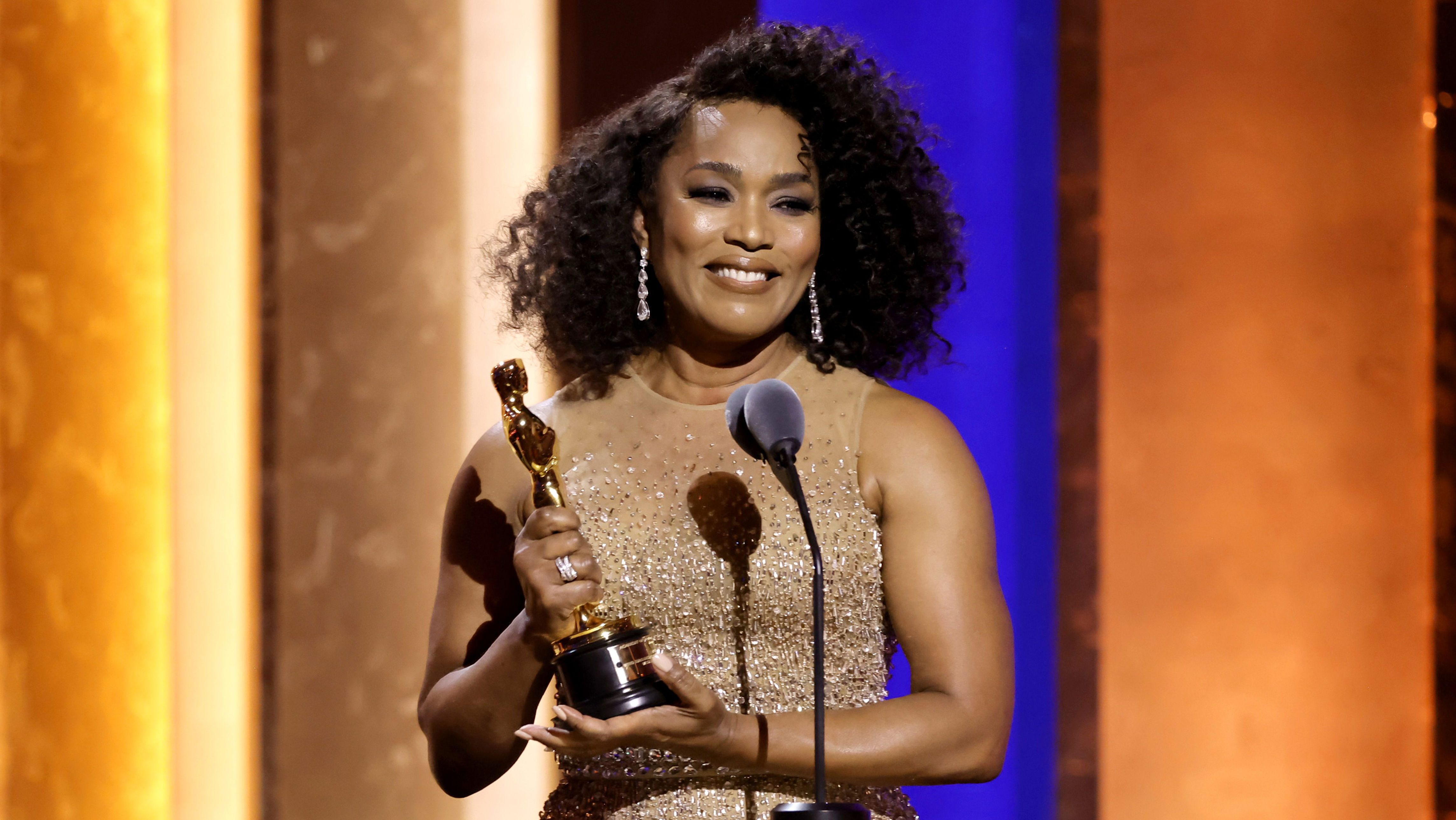 Angela Bassett Pays Homage To Black Actresses In Honorary Oscars ...