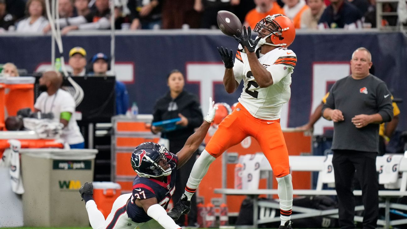 Browns' Amari Cooper Ready To Return For Round 2 Vs. Texans