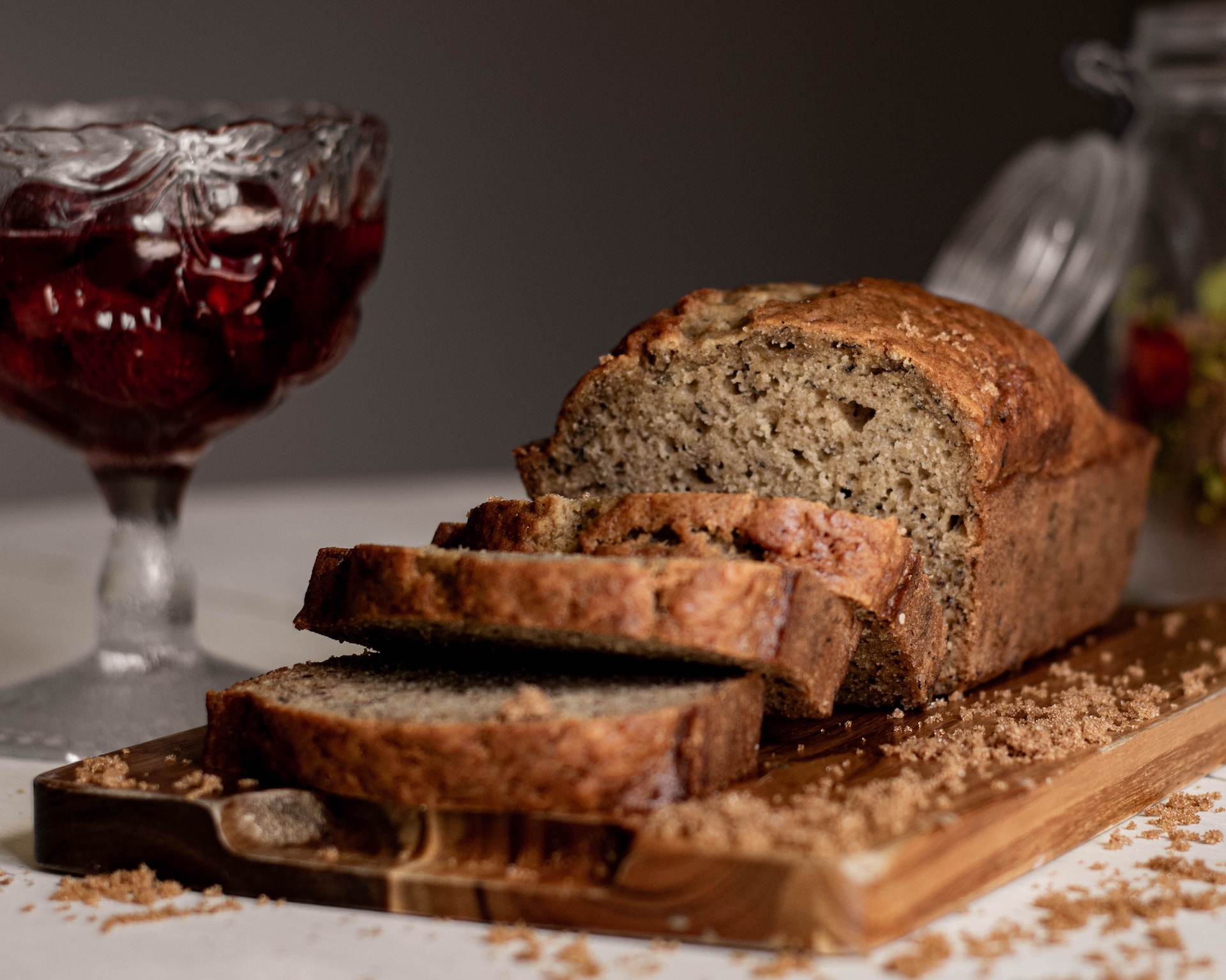 Craving some warm banana bread but don't want to bake an entire loaf? Then this mug recipe is perfect for you. Mash one ripe banana, then add 3 tablespoons of flour, 3 tablespoons of sugar, and 1 egg. Mix well and microwave in a mug for 2-3 minutes. Craving satisfied.
