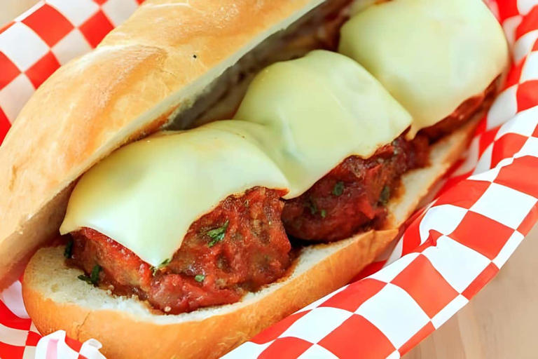 Slow Cooker Meatball Subs