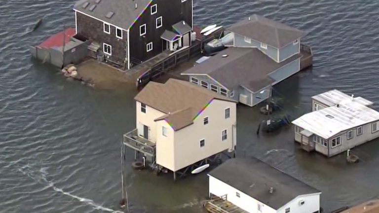 New Hampshire's Seacoast sees flooding from high tide, winds from ...