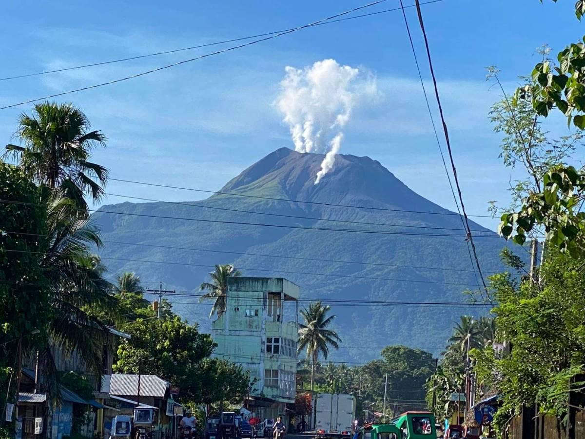 bulusan volcano shows increased seismic activity —phivolcs