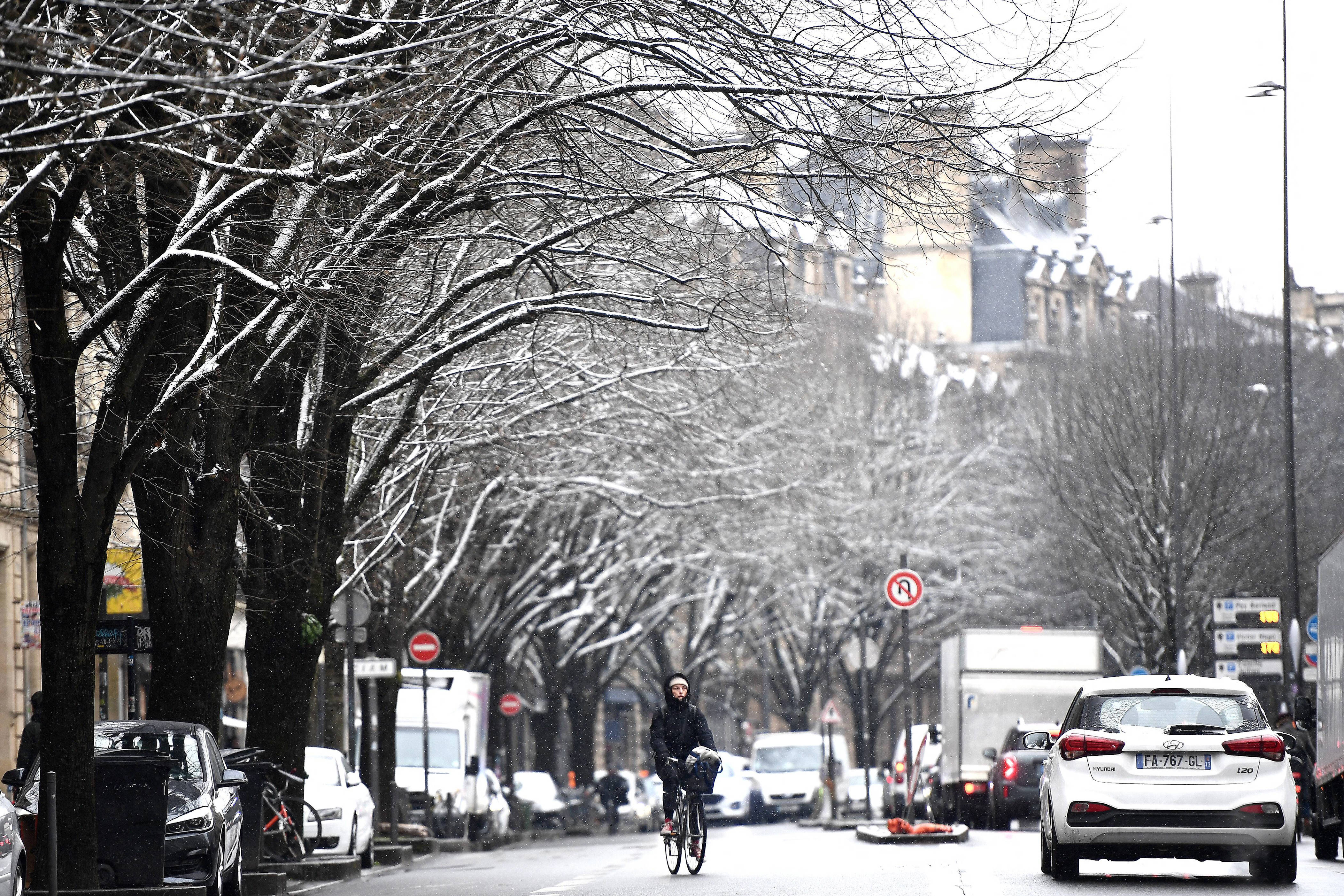 Météo neige en abondance et 38 départements en vigilance orange, à