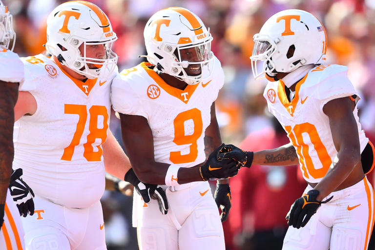 Tennessee football recruiting class 2024 See the Vols’ signees