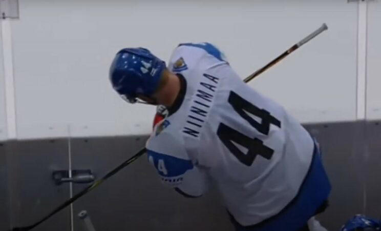 Janne Niinimaa l’ancien du CH fait face à d’énormes démêlés