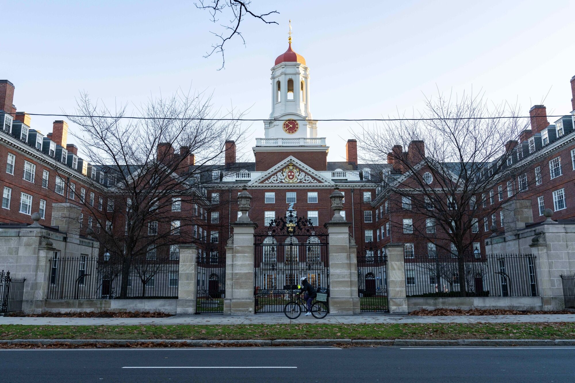 harvard-sued-by-jewish-students-citing-antisemitism-on-campus