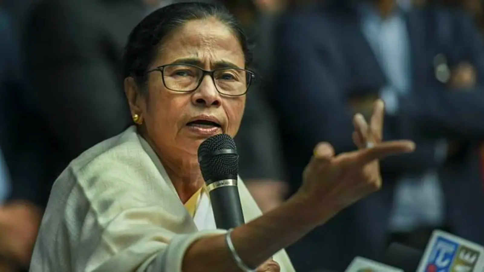 android, mamata banerjee opposes one nation one election, flags ‘design to subvert constitution’s basic structure’ in favour of presidential system