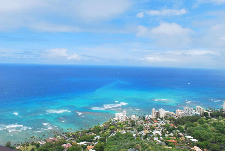 With so many fun things to do in Hawaii with kids, the Aloha State is one of the best destinations for a family-friendly vacation. Each of the Hawaiian islands is unique...