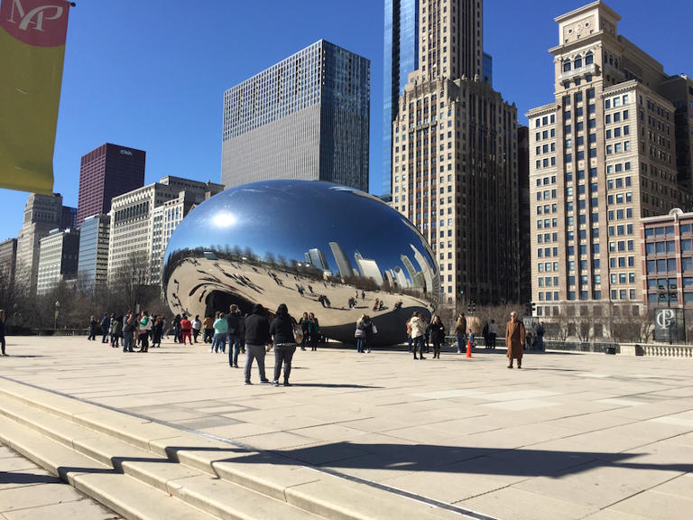 From walking in the footsteps of the 16th US president to racing along a thrilling roller coaster to feasting on Chicago-style deep dish pizza and hot dogs, Illinois offers many...