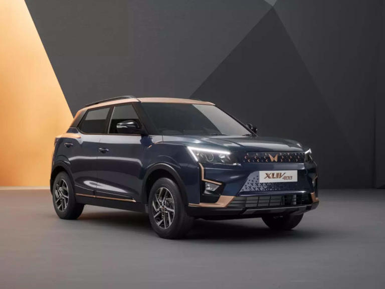 Mahindra XUV 400 pro launched: Details