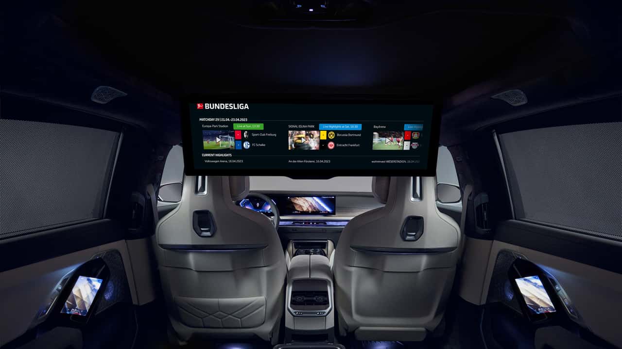 mercedes wants to put even more screens inside its cars