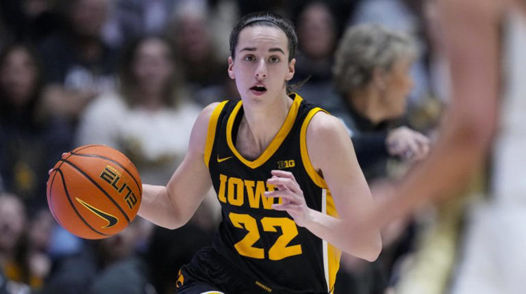 Triple double for Caitlin Clark, road win for Iowa