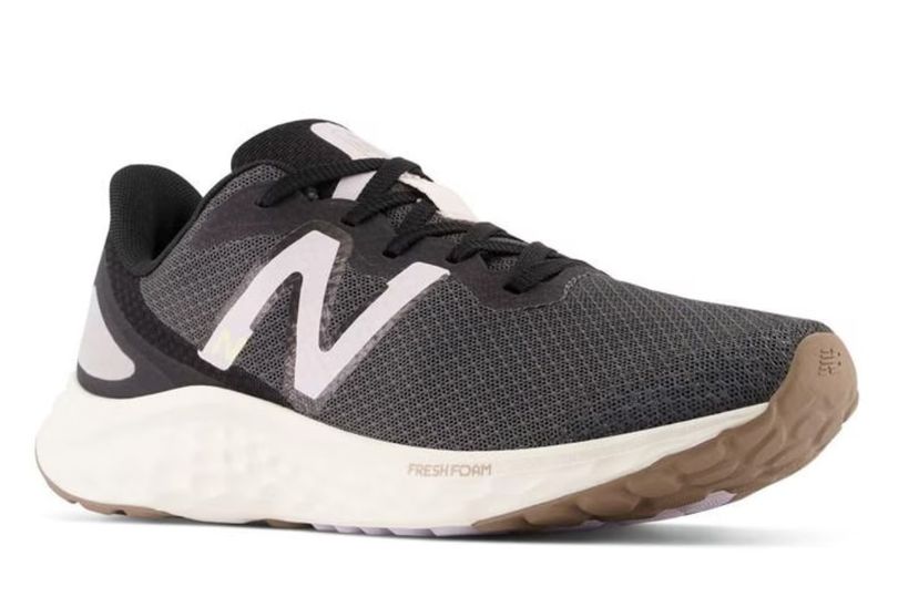 house of fraser’s epic sale means you can get a pair of new balance trainers for £21