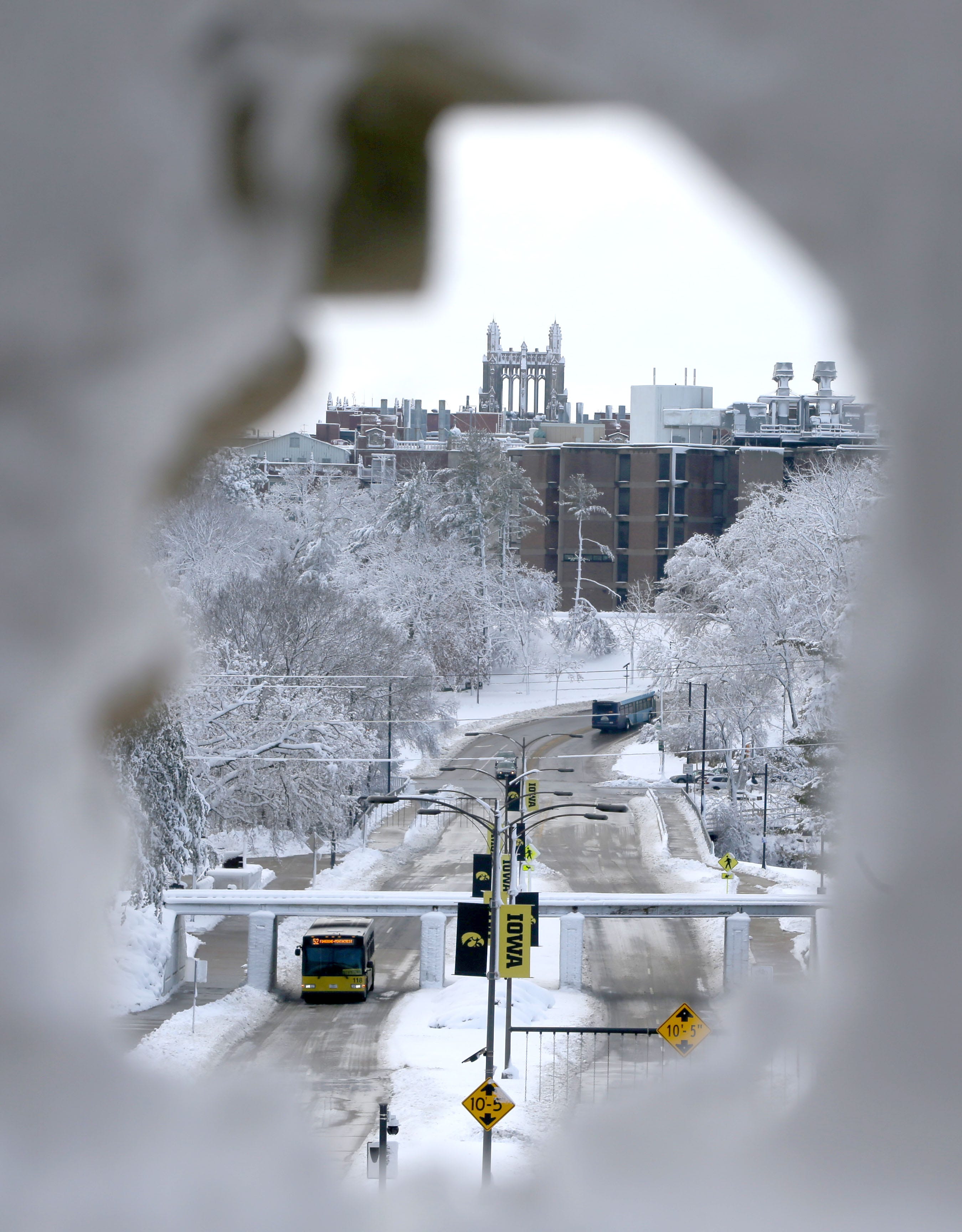 Six Inches Of Snow Is Expected To Begin Falling Thursday Night In Iowa ...