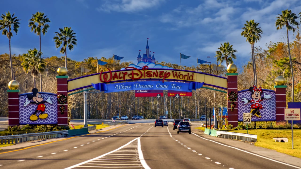 <p>If you’d like to splurge on your Disney vacation, consider these off-property hotels with great amenities. <a href="https://wealthofgeeks.com/essential-walt-disney-world-attractions/">Walt Disney World</a> describes these “Official Walt Disney World Hotels” as deluxe, but they are often not as pricey as <a href="https://ontheroadwithsarah.com/ranking-the-best-deluxe-resorts-at-disney-world/">Disney’s deluxe hotels</a>.</p>