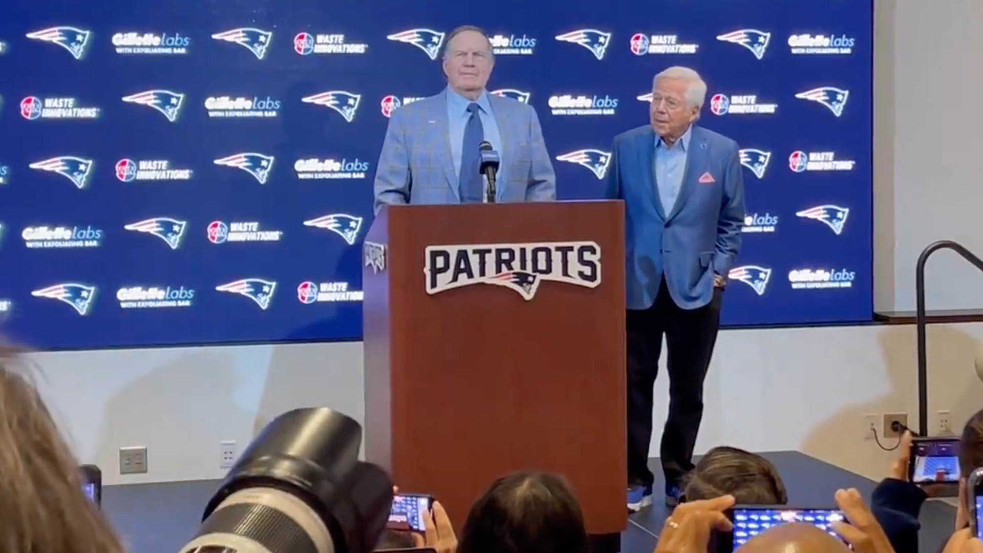 Bill Belichick Starts Final Patriots Press Conference With A Tim Tebow Joke