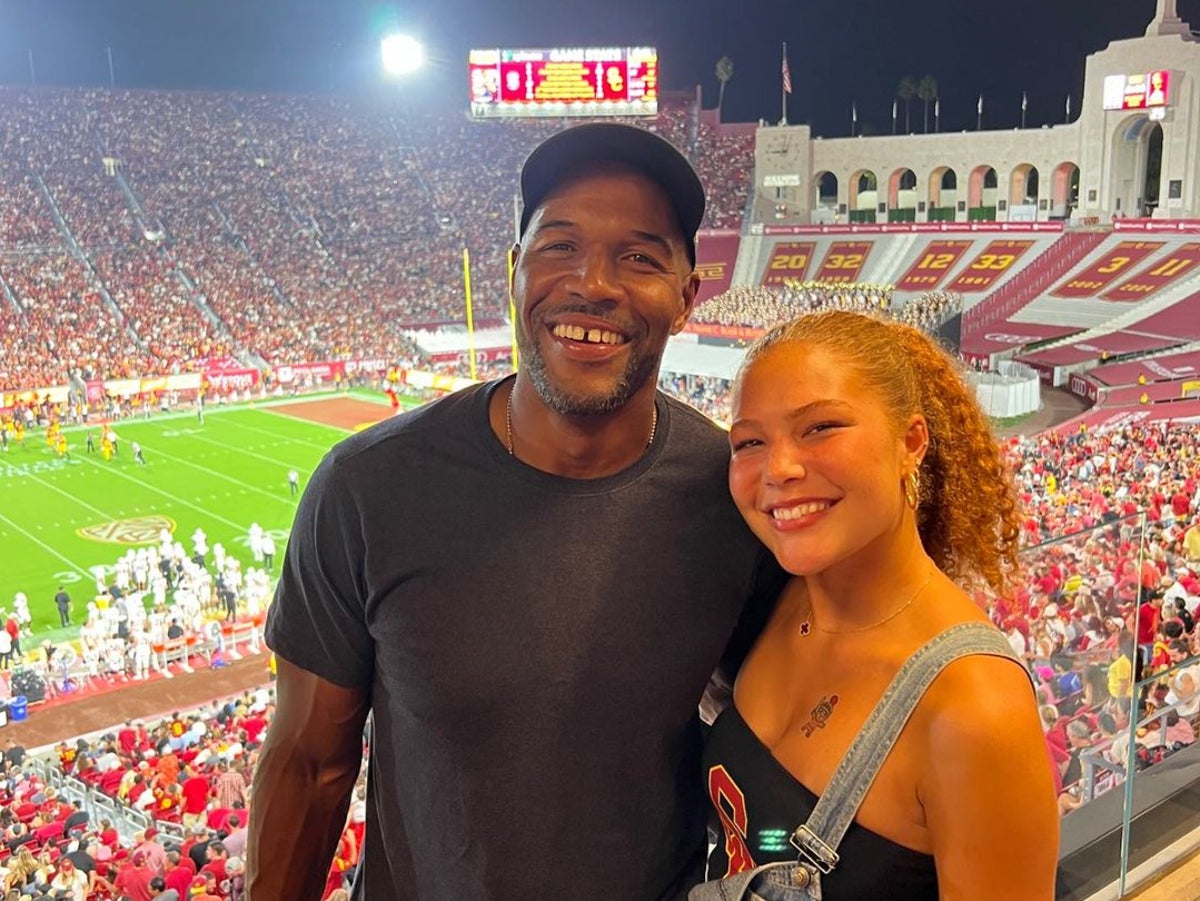 Michael Strahan’s Daughter Isabella, 19, Reveals Brain Tumour Diagnosis