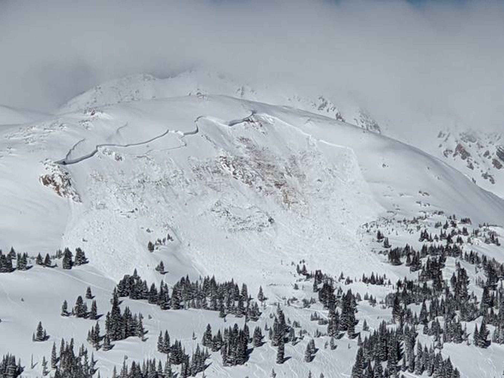 tahoe avalanche: what causes seemingly safe snow slopes to collapse? a physicist and avid skier explains