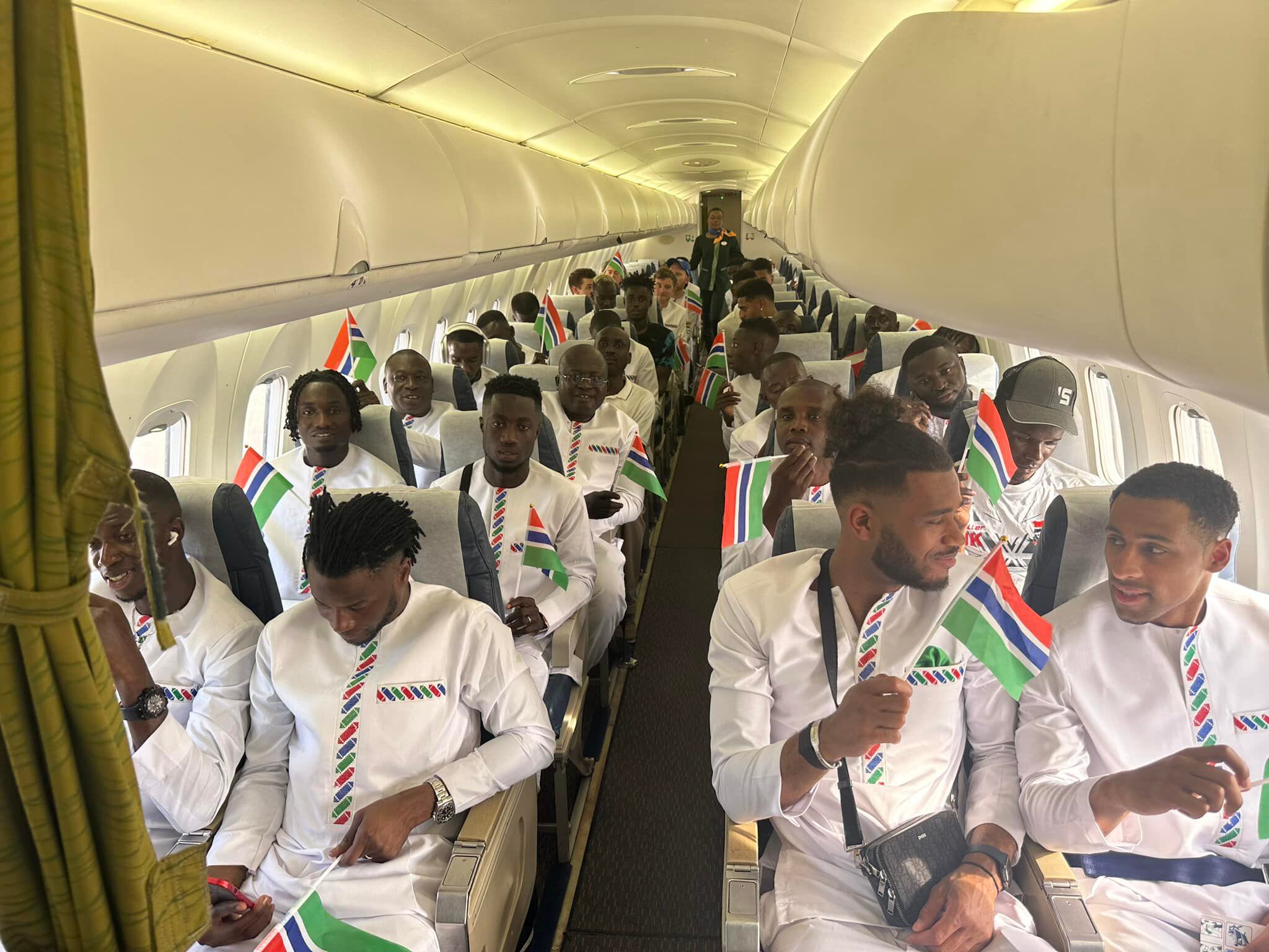 rozando la tragedia: avión que transportaba a la selección de gambia se queda sin oxígeno en pleno vuelo