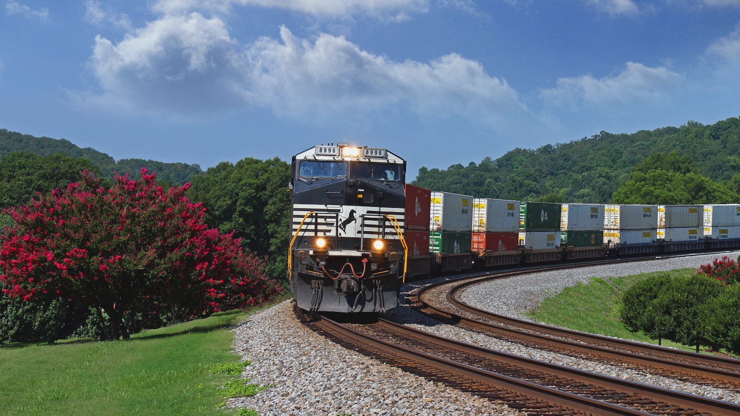 Norfolk Southern Releases Inaugural Climate Transition Plan   AA1mPBh3.img