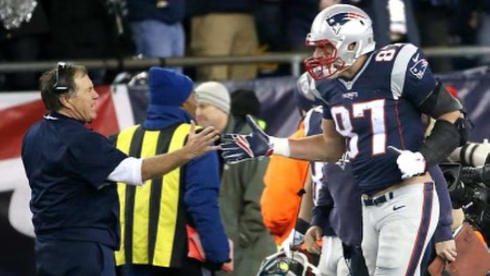 Rob Gronkowski Rinde Tributo A Bill Belichick Con Conmovedor Mensaje ...