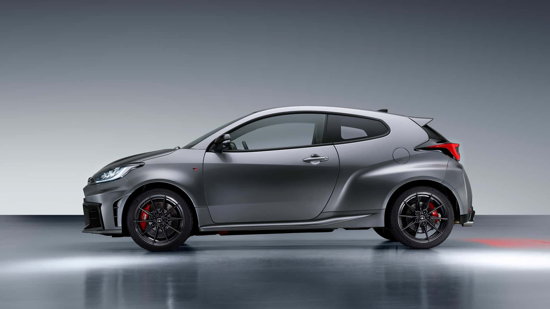 toyota-yaris-gr-sidetotal