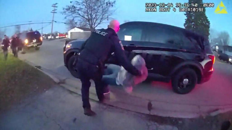 Video shows suburban Chicago police officer throw handcuffed suspect to ...