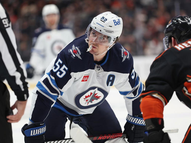 ‘A lot of scary thoughts’ Jets' Scheifele thankful he's OK after