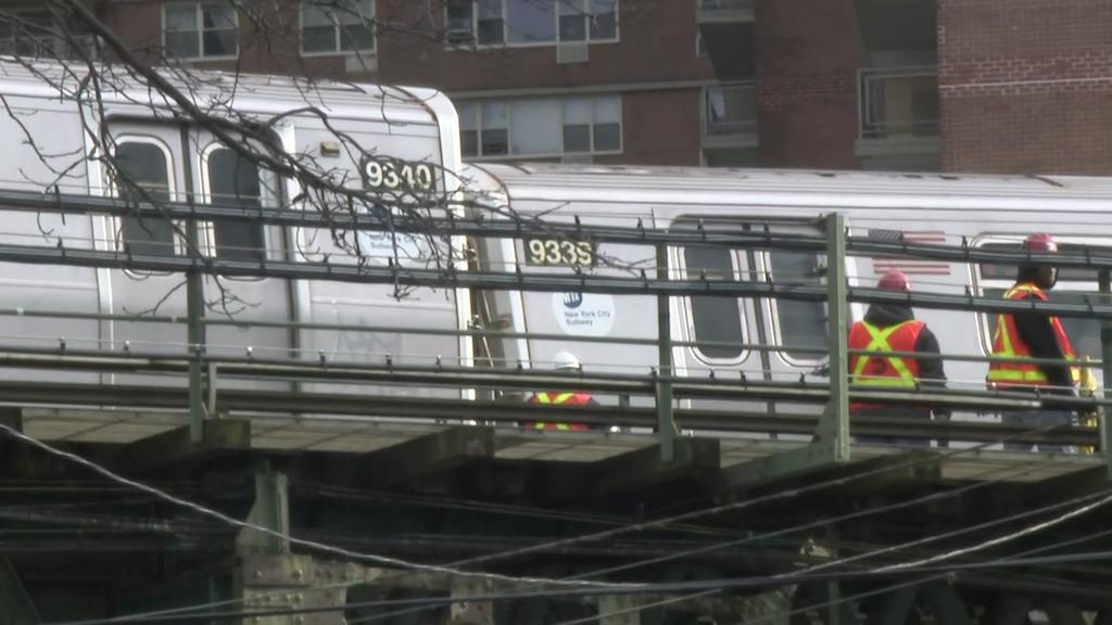 F Train Service Back On Track After Subway Derailment In Coney Island ...