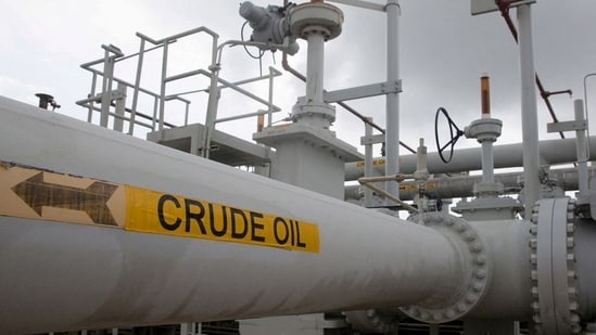 india reduces russian oil import over pricing