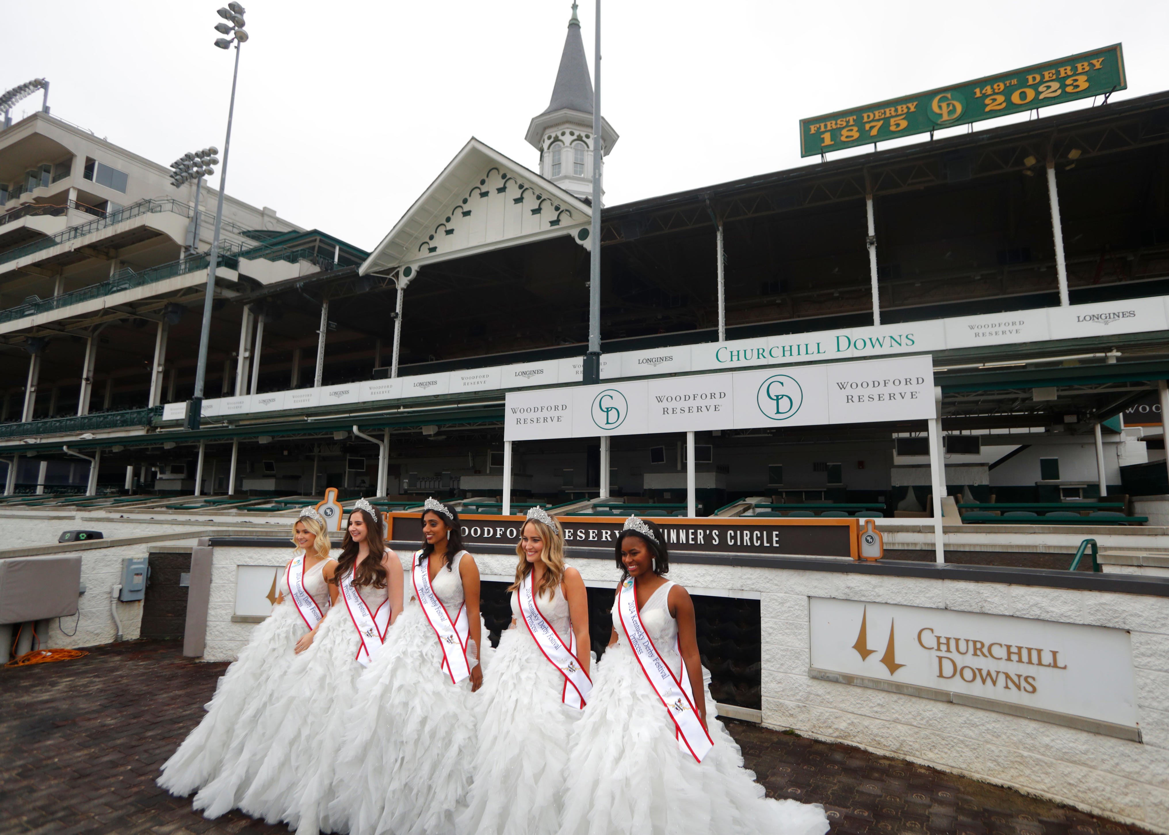 Kentucky Derby Festival Unveils Official 2024 Poster Take A Peek At   AA1mQ1iz.img