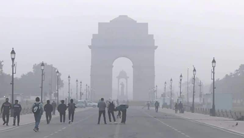 Thick Fog Blankets Delhi, Zero Visibility Impacts Flights And Train ...