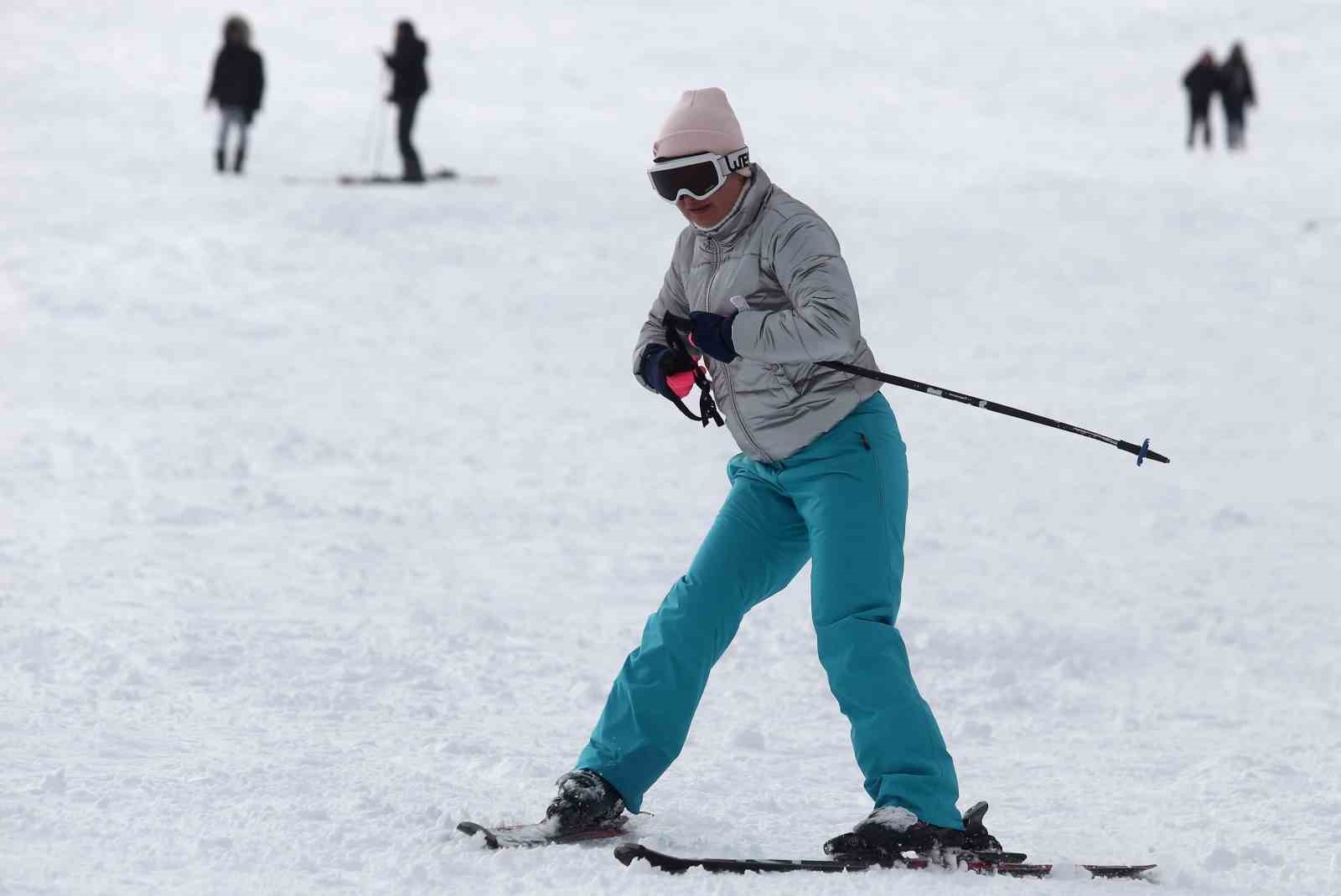 uludağ’da kayak sezonu resmen açıldı