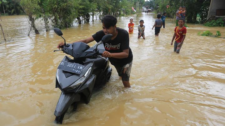 BNPB Catat 4.940 Bencana Di 2023, Terbanyak Bencana Hidrometeorologi Basah