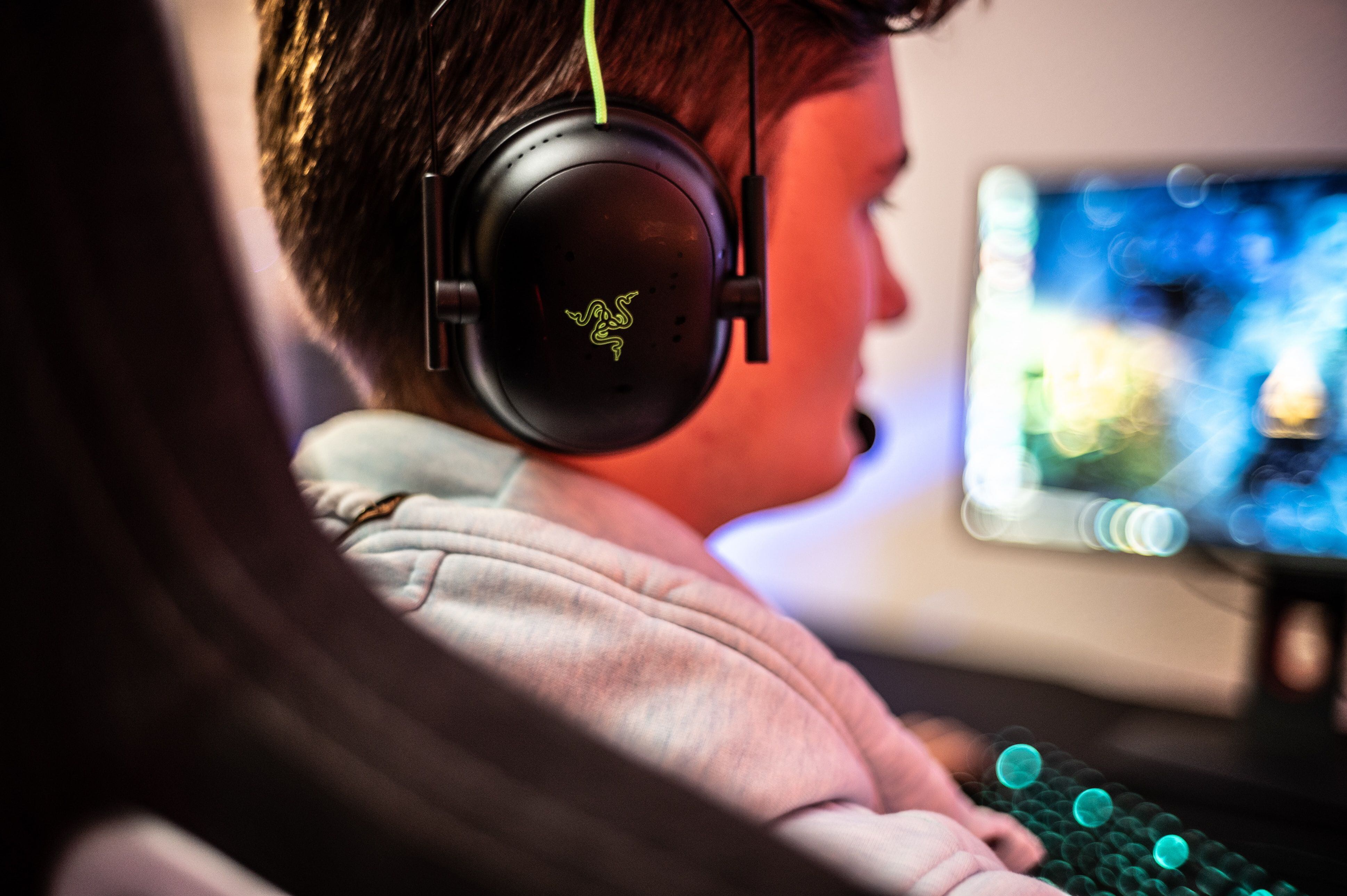 doctors warn of hearing loss impact of too-loud gaming among young people