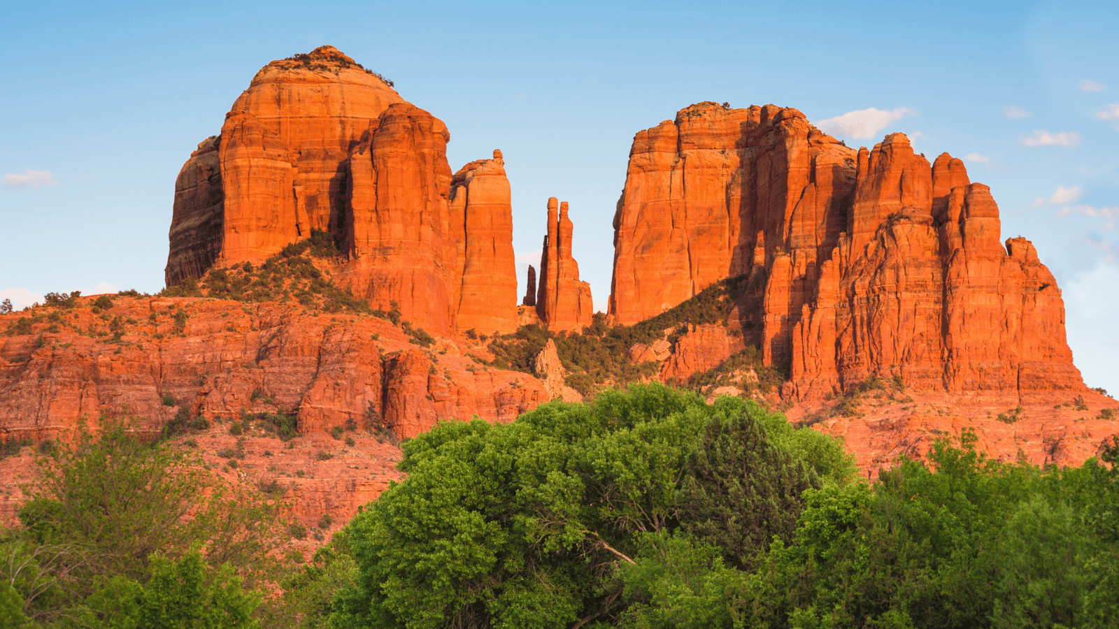 <p><span>When it comes to Sedona, Arizona it often gets overlooked in favor of Phoenix and the Grand Canyon. However, it’s truly a gem that offers scenery and a wide range of activities such, as hiking, spiritual development workshops, and even the Red Rocks Music Festival.</span></p>